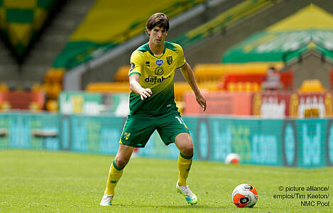 Premier-League-Spieler Timm Klose in aktion. Foto: picture alliance/empics/Tim Keeton/NMC Pool